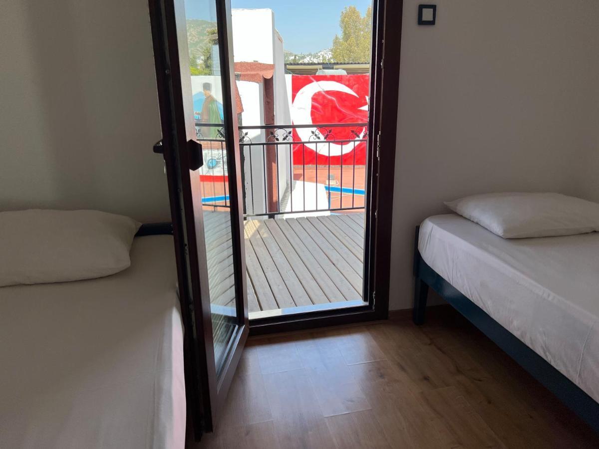 Kaya Apart & Pansiyon Bodrum Esterno foto